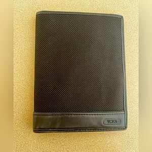 Tumi Wallet & Passport Unisex